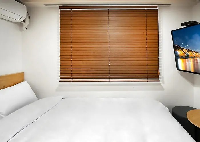 Restia Motel *